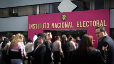 INE presenta encargados de direcciones ejecutivas y unidades técnicas