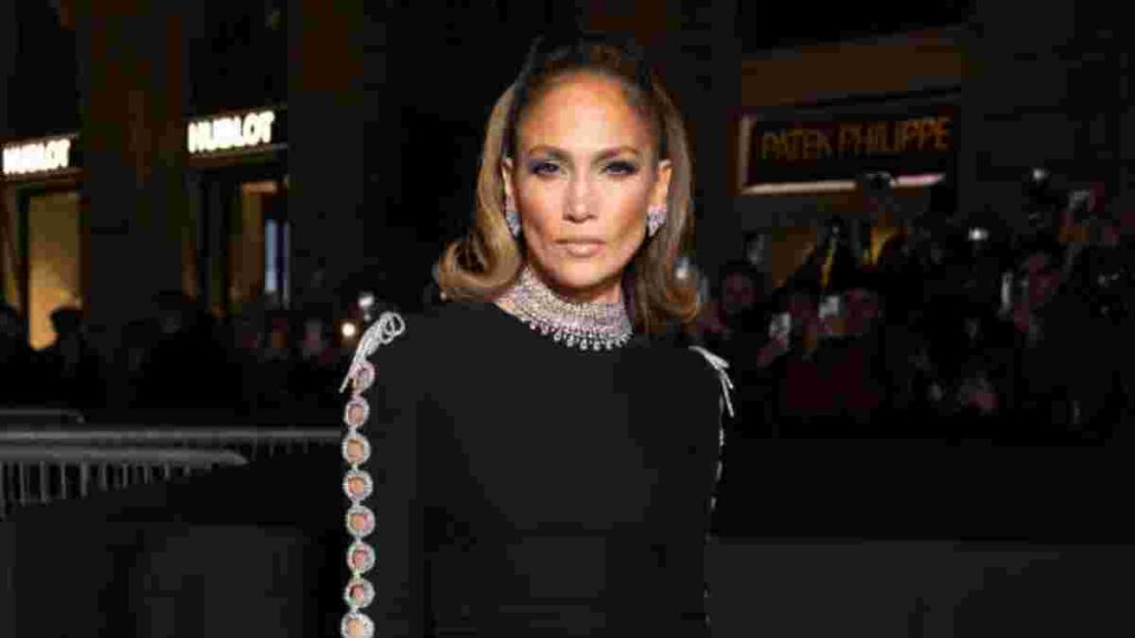 Corte bob: nuevo look Jennifer Lopez en la Paris Fashion Week