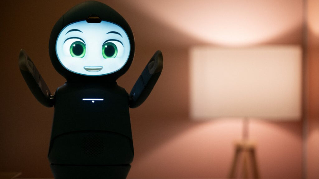 Moxie es un robot equipado con Inteligencia Artificial que interactúa con los niños