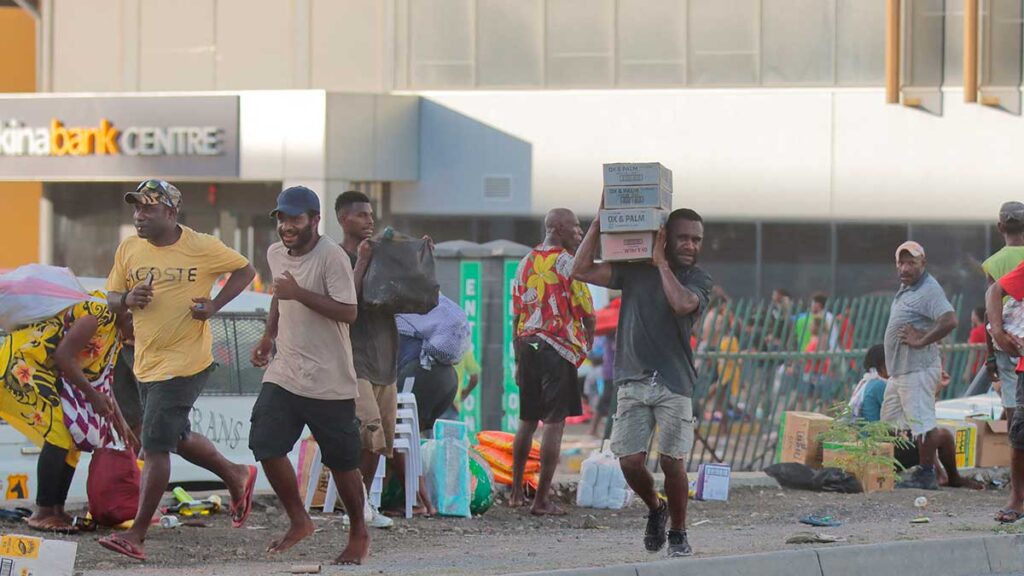 La violencia estalló en Papúa Nueva Guinea en la capital, Port Moresby. Foto: AFP