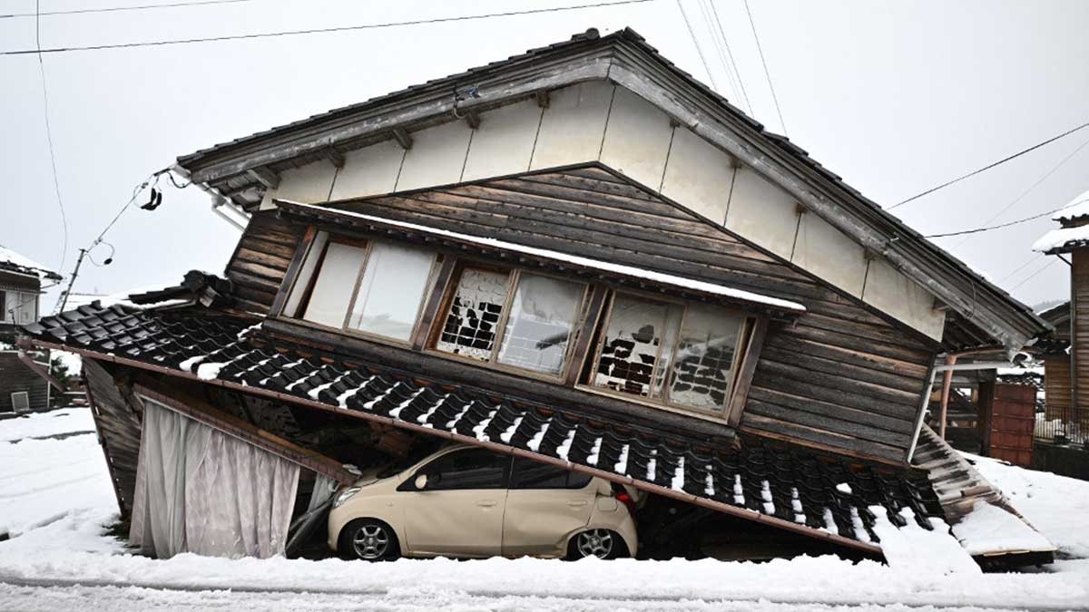 Saldo de terremoto en Japón alcanza 161 muertos y 323 desaparecidos