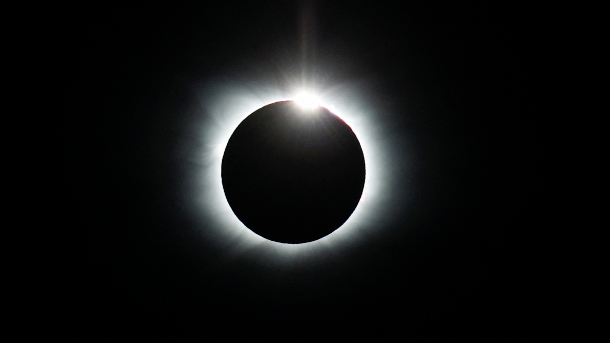 Eclipse solar total, las principales ciudades de México y América para vivir este evento único en abril