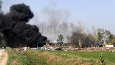 Explosión en fábrica de fuegos artificiales deja 23 muertos en Tailandia