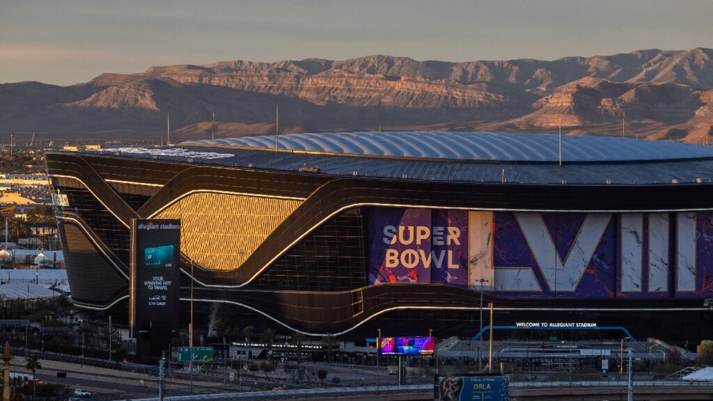 Tiësto será el primer DJ en tocar durante un Super Bowl UnoTV