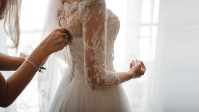 ¿Cuánto cuesta un vestido de novia?