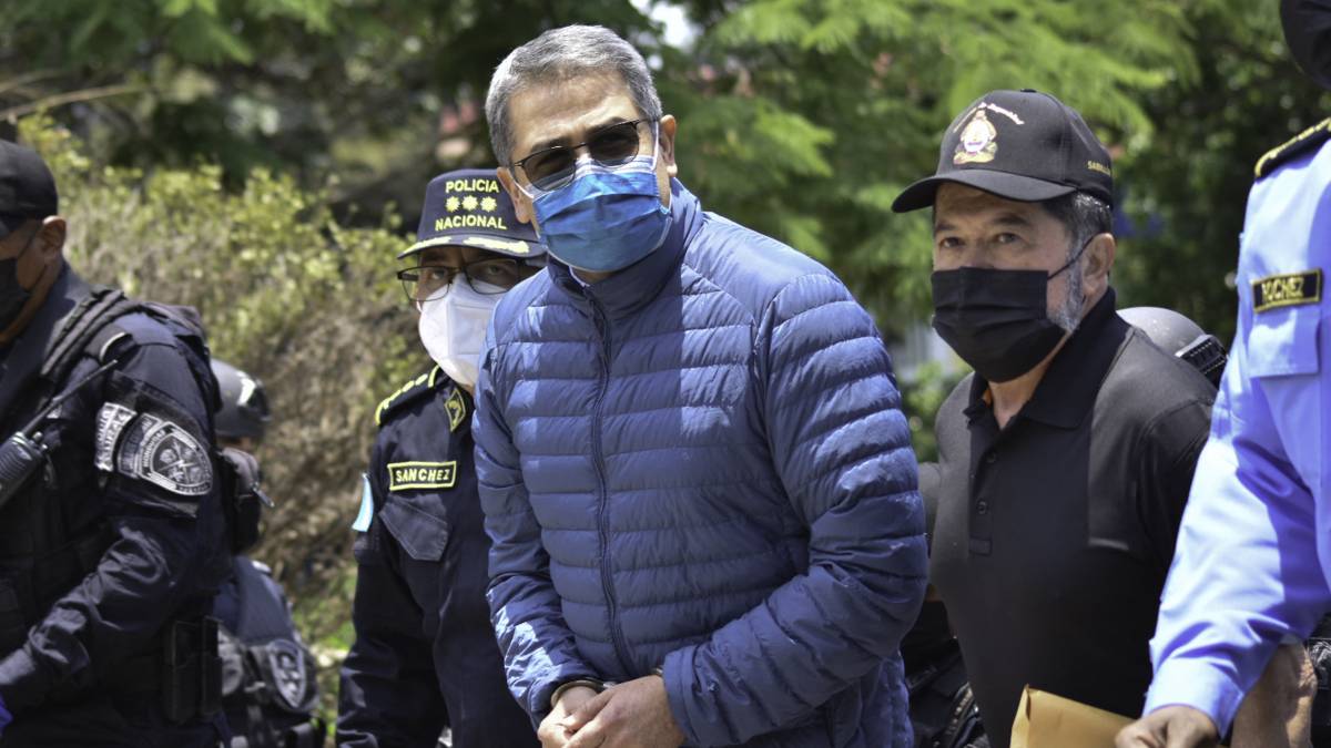 ¡Al banquillo de acusados! Expresidente de Honduras va a juicio en Nueva York por narcotráfico