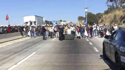 Autopista Arco Norte: ejidatarios bloquean en Calpulalpan