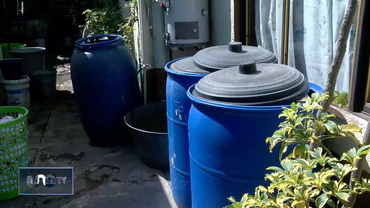 Cisternas vacías en Iztacalco