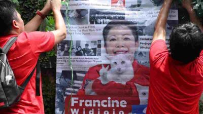 Indonesia: Francine Widjojo, candidata de Yakarta que hace campaña con su gato Yakult
