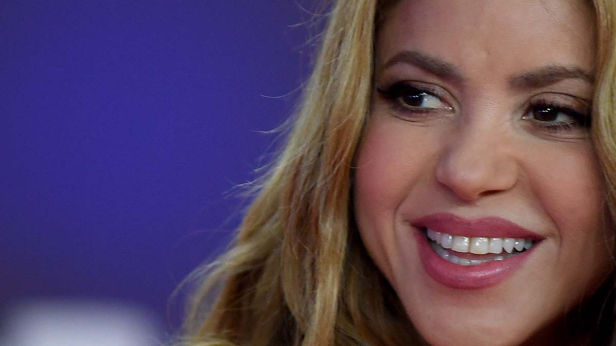 Nuevo disco de Shakira incluye canciones con Cardi B, Bizarrap y Grupo Frontera