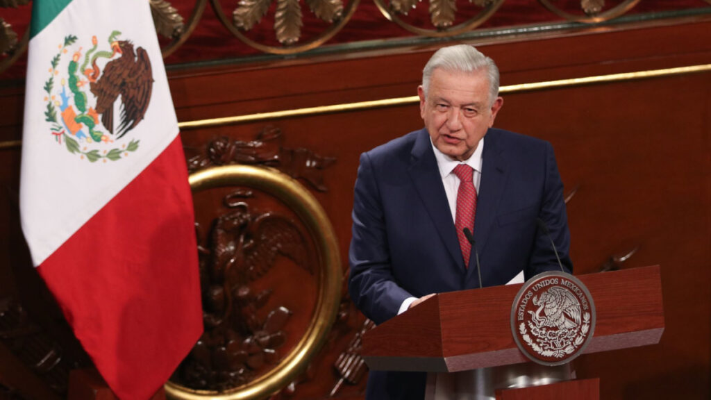 AMLO envía paquete de estas 5 reformas constitucionales al Congreso