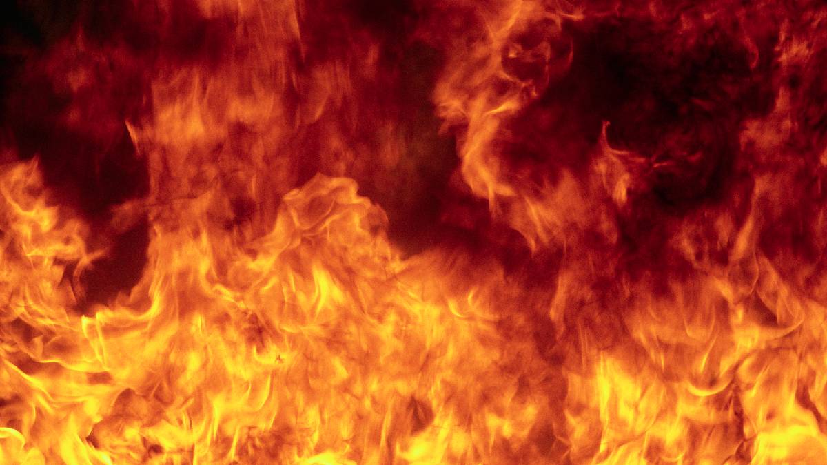 Le dicen el repartidor del fuego: sujeto intenta incendiar hotel en Cuernavaca y casi se quema