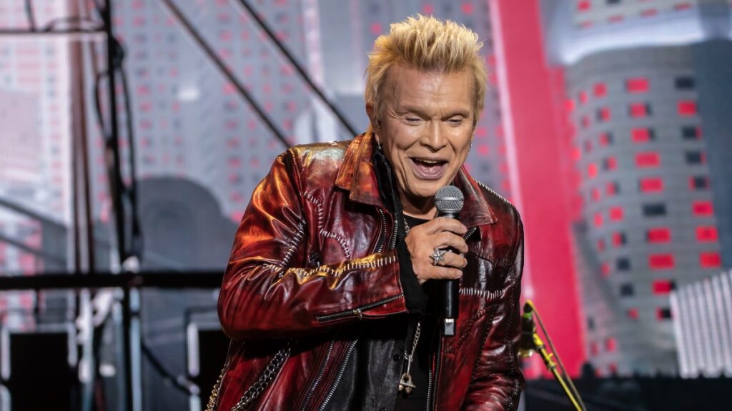 Billy Idol Vive Latine