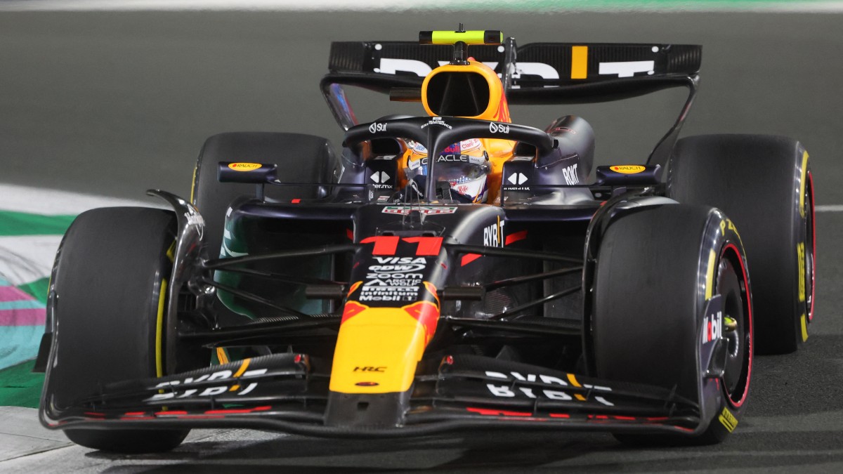Checo Pérez largará en tercer lugar el GP de Arabia 2024; Verstappen se lleva la Pole Position