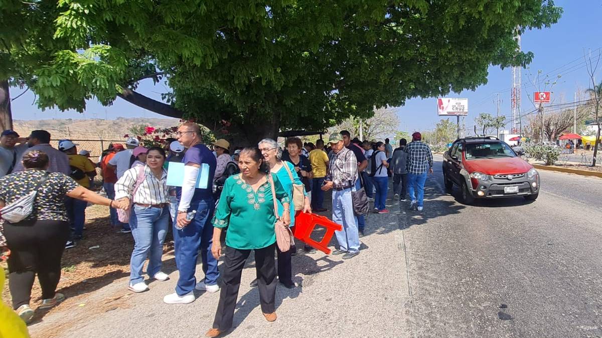 ¡Ojo, automovilista! CNTE bloquea carreteras en todo el estado de Chiapas