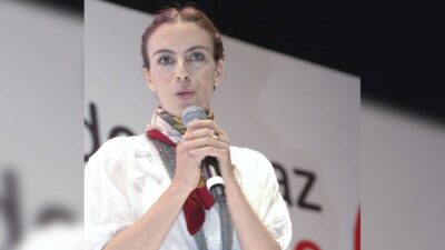 Sasha Sokol cantante