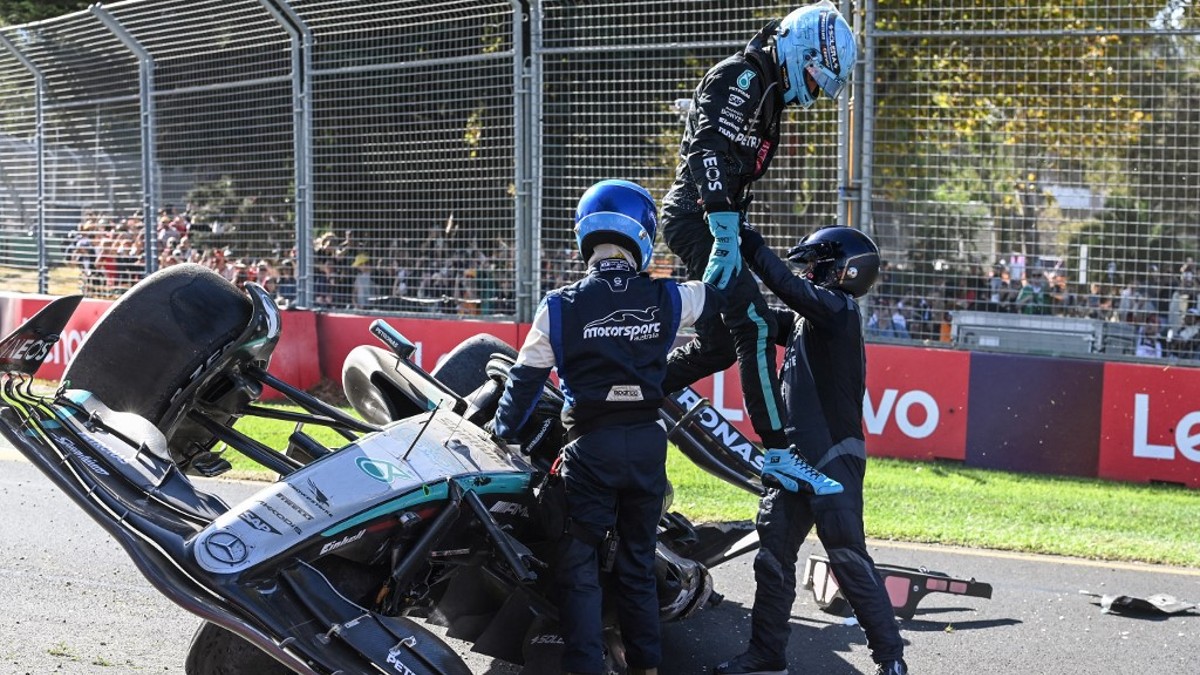 Un accidentado GP de Australia: Geroge Russell destrozó su monoplaza