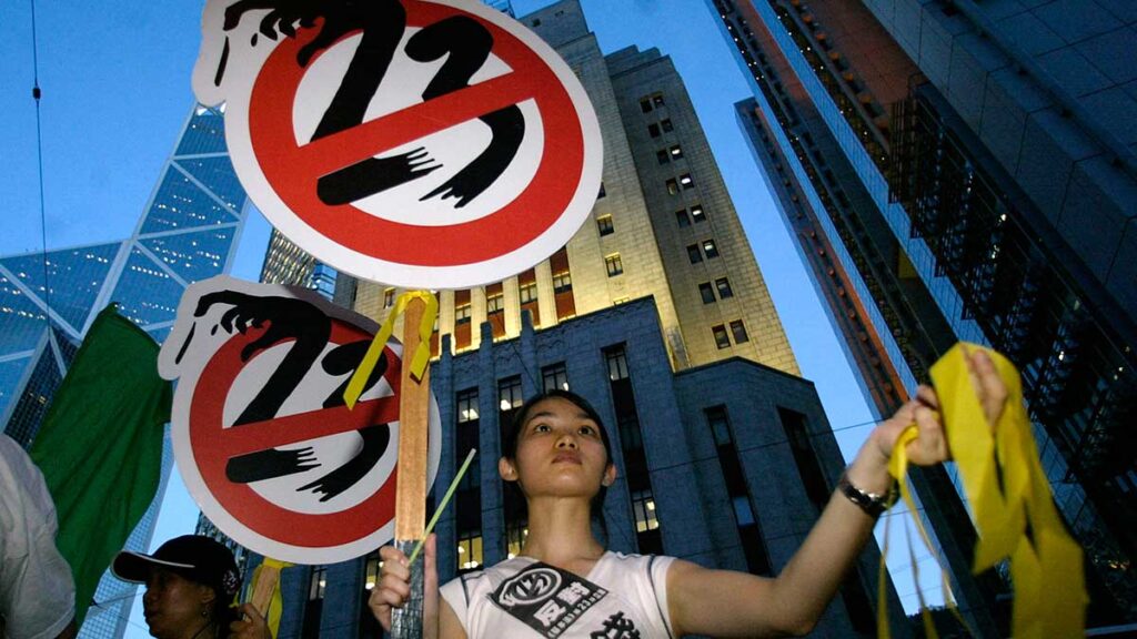 La nueva ley de Hong Kong generó la preocupación de oenegés. Foto: AFP