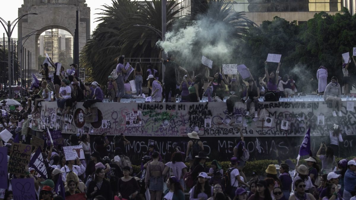 Fue una gran marcha: Martí Batres informa que asistieron más de 180 mil personas
