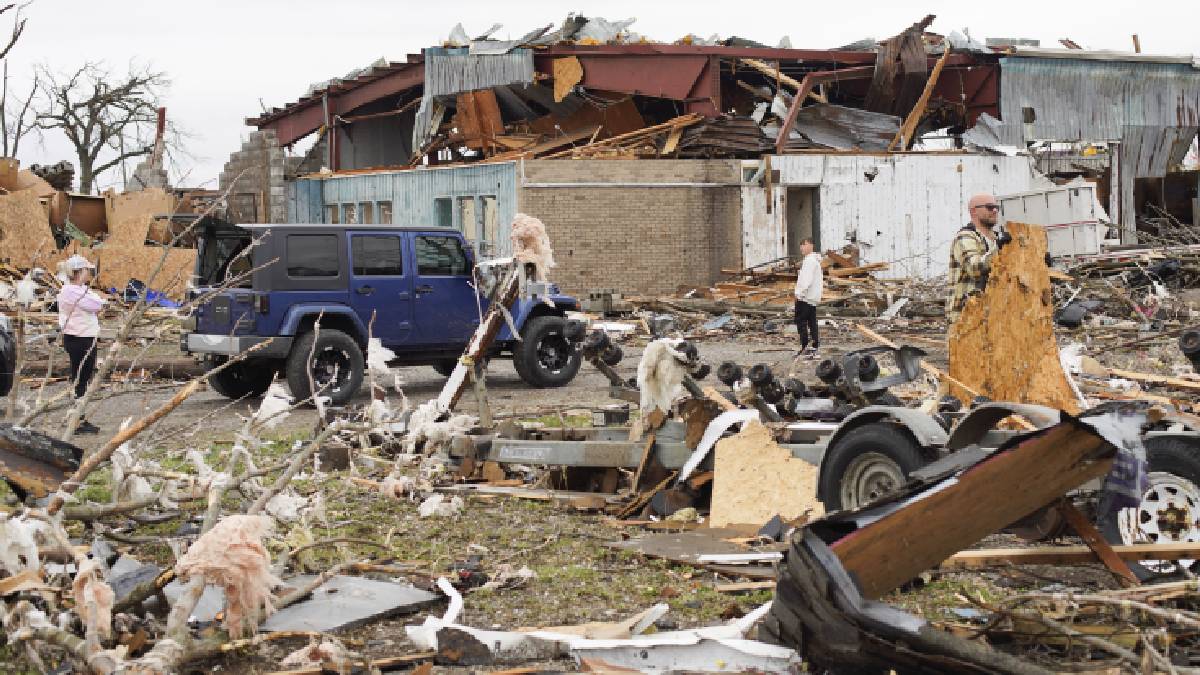 Impactantes imágenes: Tornados arrasan con todo en Kentucky, Indiana y Ohio; mueren 3 personas