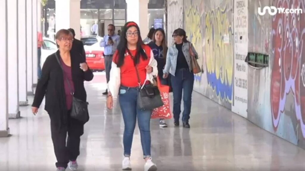 Restaurante apoya a muejeres en centro de Toluca