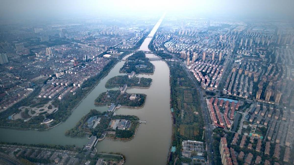 En qué consiste el megaproyecto de trasvase de agua de China que beneficia a más de 176 millones