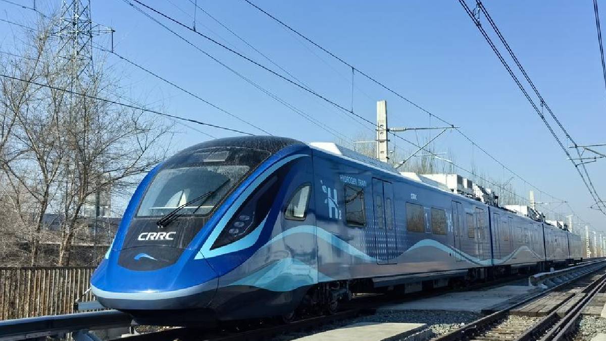 Energía limpia sobre rieles: Primer tren urbano chino propulsado por hidrógeno