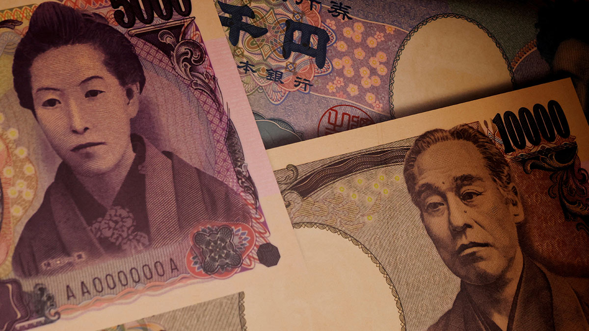 Moneda japonesa, el Yen, alcanza nivel más bajo en 34 años frente al dólar