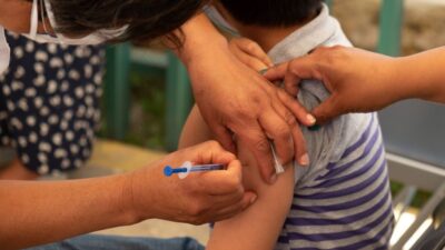 ¿Qué vacunas no aparecen en la Cartilla Nacional de Vacunación de niños y cuánto cuestan?