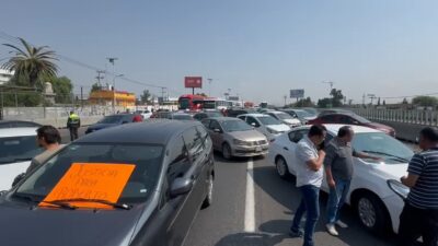 autopista-mexico-pachuca-hay-bloqueo