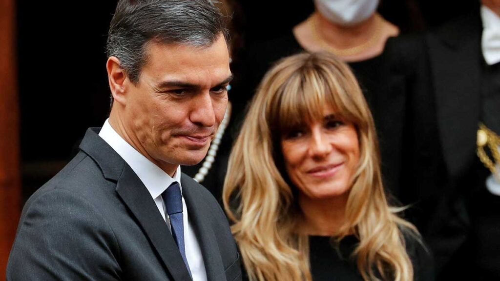 Pedro Sánchez y su esposa Begoña Gómez.
