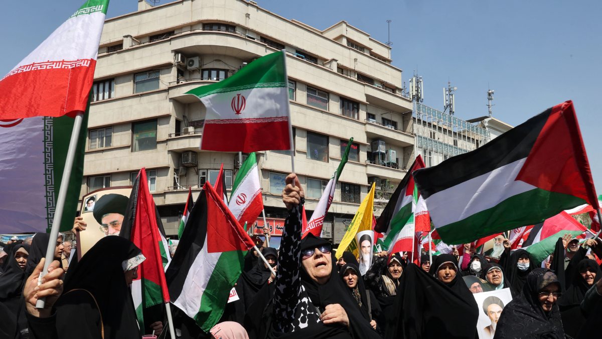 Irán minimiza ataque de Israel; lo compara con “juego de niños”