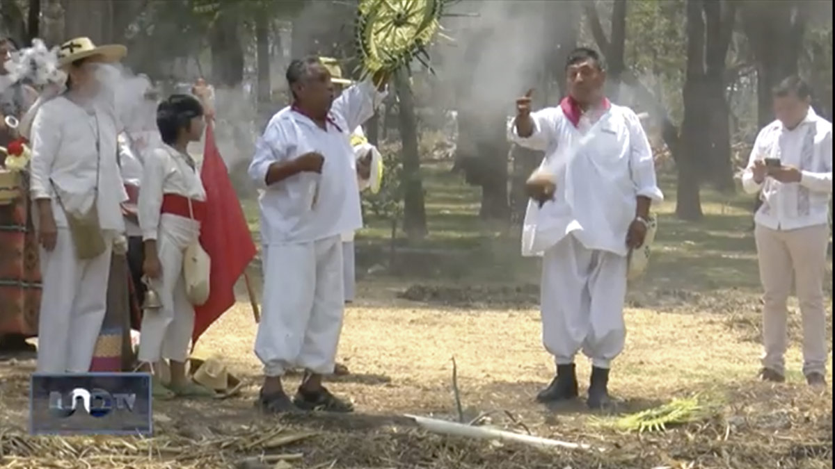 Pueblos indígenas piden que llueva con cantos, danzas y ofrendas