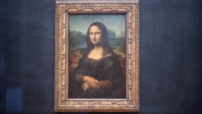 Mona Lisa: Louvre estudia exponer la Gioconda en una sala aparte