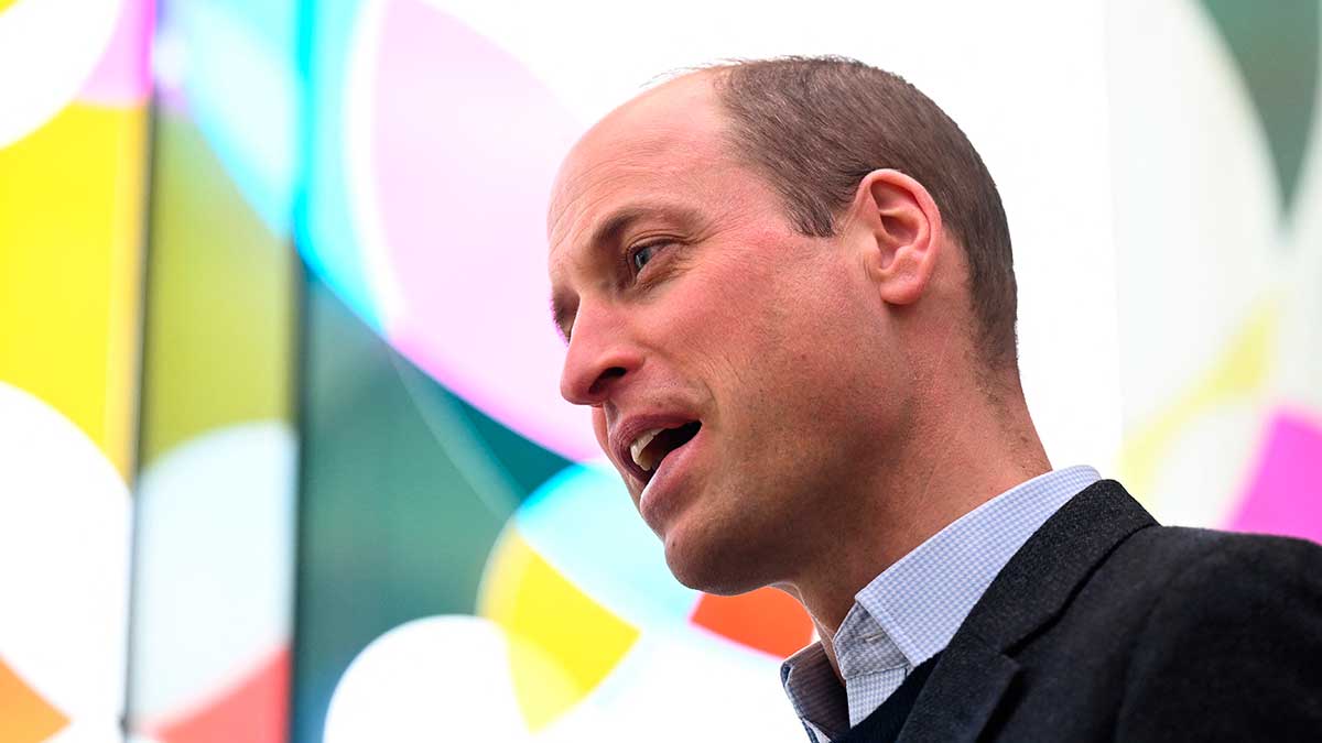 Príncipe William retoma sus actividades públicas tras anuncio de cáncer de Catalina