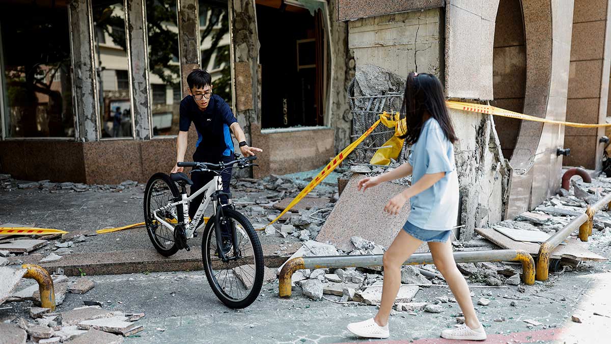 Sismo en Taiwán: Equipos de rescate buscan a personas atrapadas