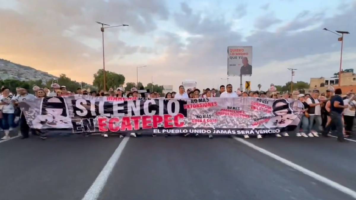 Termina la “marcha del silencio” en Ecatepec; piden paz, justicia y alto a las extorsiones a FGJEM