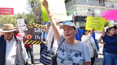 Vecinos de alcaldía Benito Juárez bloquean Insurgentes por segundo día