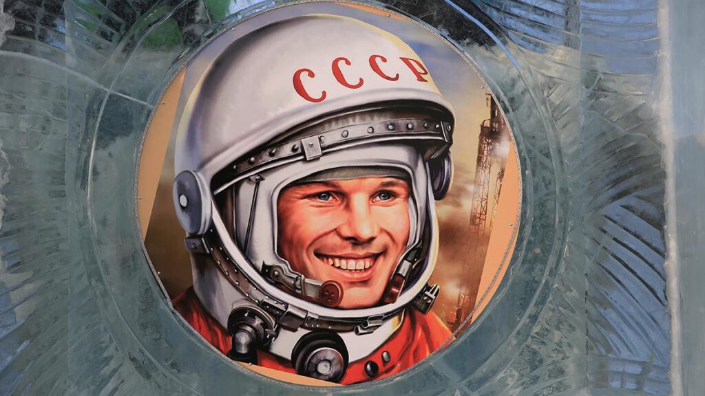 Yuri Gagarin primer humano en viajar al espacio