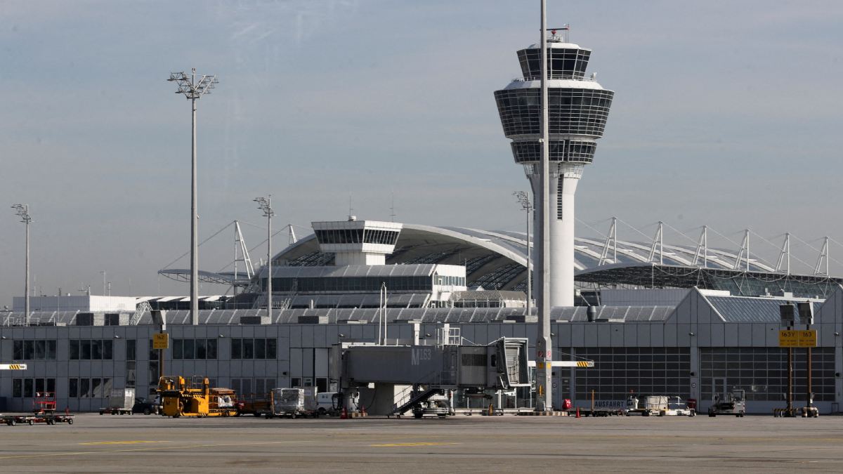 Caos en aeropuerto de Múnich: activistas climáticos obligan a cancelar vuelos; detienen a 8