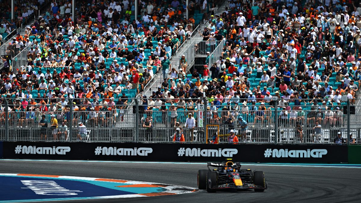 Checo Pérez largará en el cuarto lugar para el GP de Miami 2024; Verstappen se lleva la “pole position”