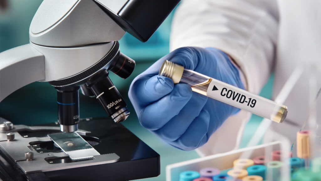 FLiRT: nueva variante de COVID-19 alerta a virólogos, cuáles son sus síntomas