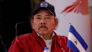 Daniel Ortega, presidente de Nicaragua, acusa de “traición” a su hermano por reconocer a militar de EU