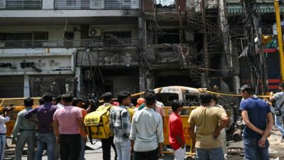 Decenas de personas y niños mueren en incendios en India