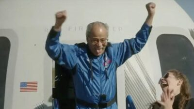 Ed Dwight, con 90 años es el viajero de mayor edad en ir al espacio