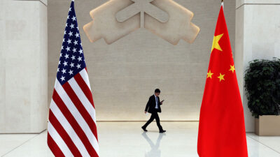 China advierte que los nuevos aranceles de EU "afectarán gravemente" las relaciones bilaterales