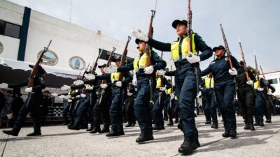 Graduados de la Universidad de la Policía de la Ciudad de México