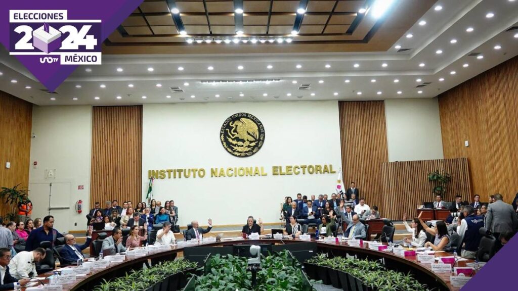 Consejeros del INE no comparten prohibición sobre uso de color rosa en marcha del domingo