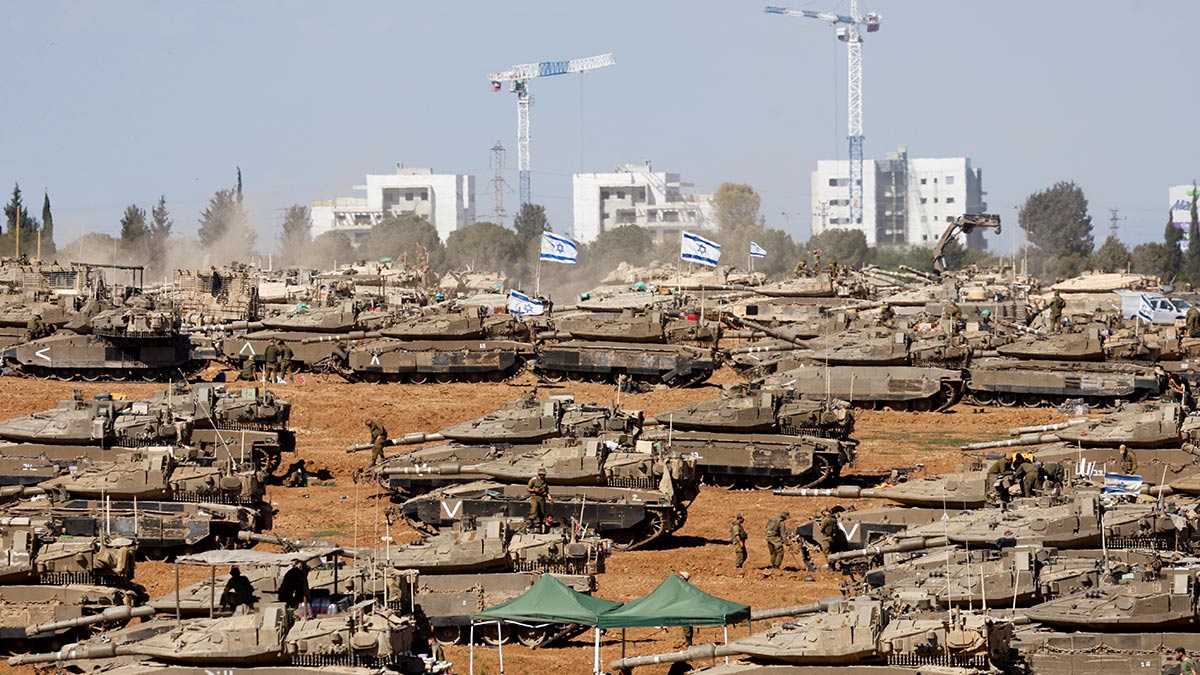 ¿No habrá tregua? Israel despliega tanques en Rafah y controla paso fronterizo entre Gaza y Egipto