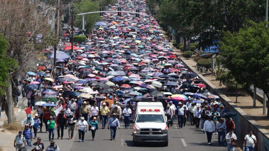 Maestros de la CNTE podrían irse a paro el 15 de mayo de 2024